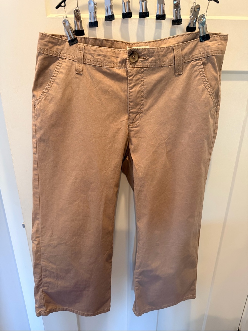 Lee One True Fit 14M Khaki Capri Pants Stretch Cotton Cropped Casual Beige